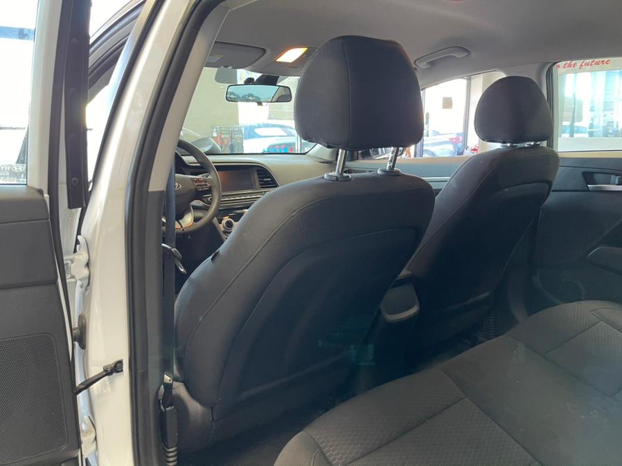 Used Hyundai Elantra SEL Auto 2019 | 5 Towns Drive. Inwood, New York Used Hyundai Elantra SEL Auto 2019 | 5 Towns Drive. Inwood, New York