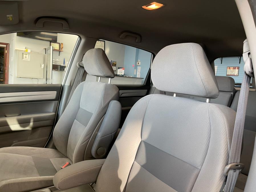 Used Honda CR-V 4WD 5dr SE 2011 | 5 Towns Drive. Inwood, New York Used Honda CR-V 4WD 5dr SE 2011 | 5 Towns Drive. Inwood, New York