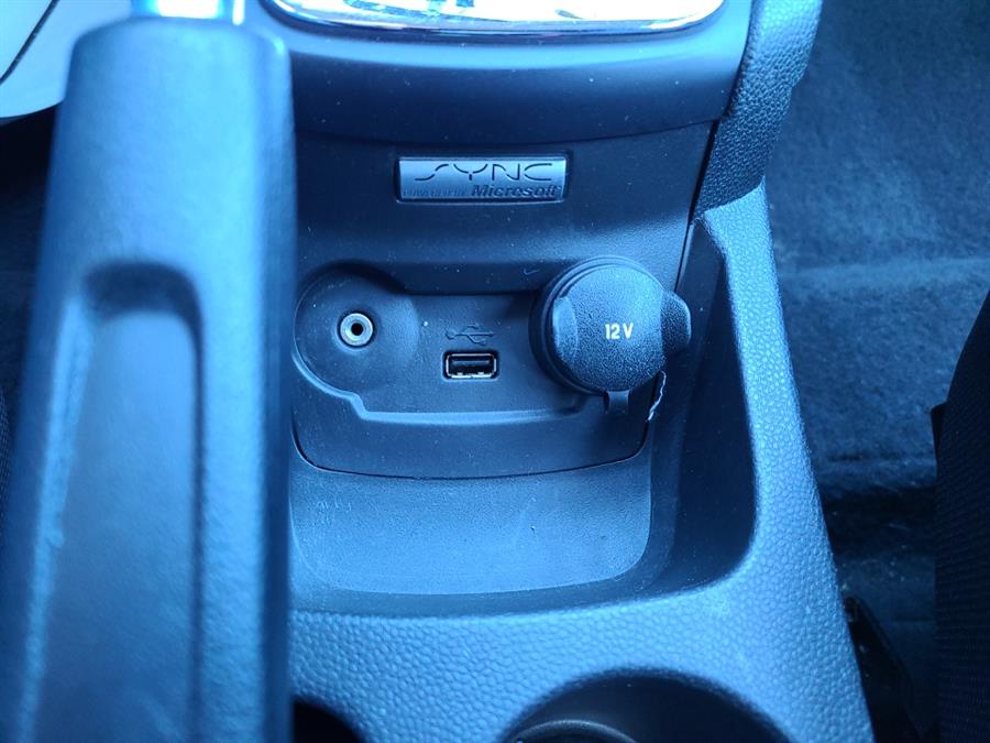 2012 Ford Fiesta 4dr Sdn SE, available for sale in Waterbury, Connecticut | National Auto Brokers, Inc.. Waterbury, Connecticut 2012 Ford Fiesta 4dr Sdn SE, available for sale in Waterbury, Connecticut | National Auto Brokers, Inc.. Waterbury, Connecticut
