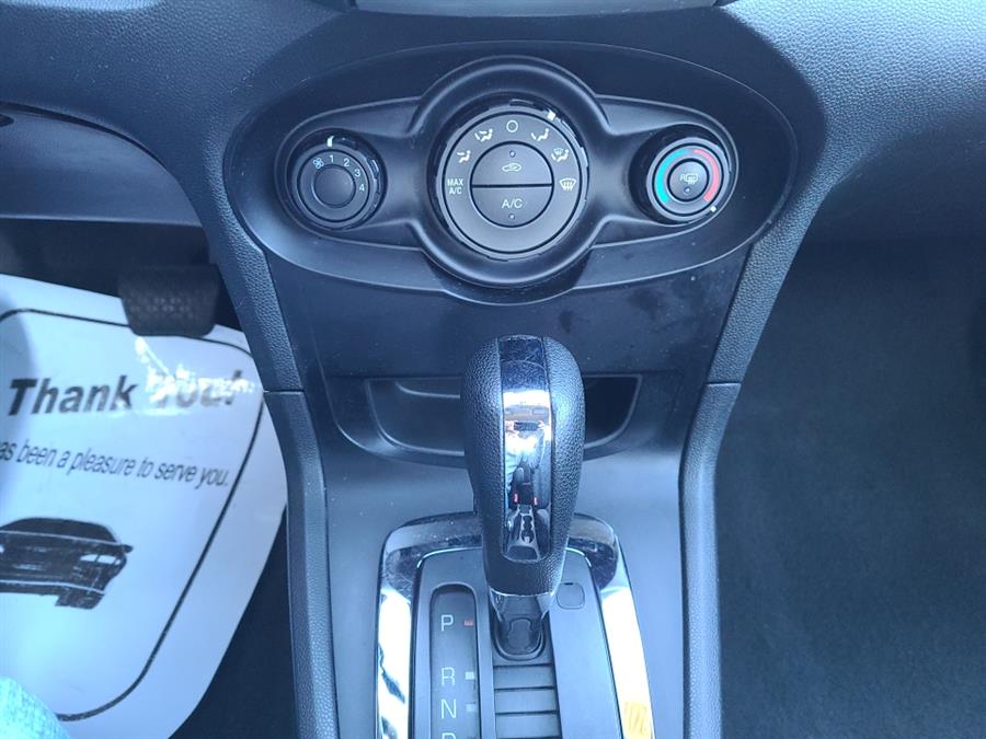 2012 Ford Fiesta 4dr Sdn SE, available for sale in Waterbury, Connecticut | National Auto Brokers, Inc.. Waterbury, Connecticut 2012 Ford Fiesta 4dr Sdn SE, available for sale in Waterbury, Connecticut | National Auto Brokers, Inc.. Waterbury, Connecticut