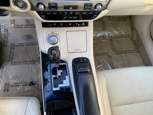 2013 Lexus Es 350 4dr Sdn, available for sale in Forestville, Maryland | Valentine Motor Company. Forestville, Maryland 2013 Lexus Es 350 4dr Sdn, available for sale in Forestville, Maryland | Valentine Motor Company. Forestville, Maryland
