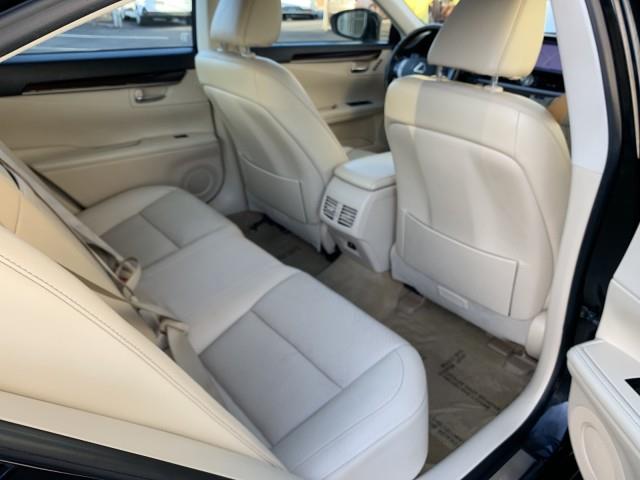 2013 Lexus Es 350 4dr Sdn, available for sale in Forestville, Maryland | Valentine Motor Company. Forestville, Maryland 2013 Lexus Es 350 4dr Sdn, available for sale in Forestville, Maryland | Valentine Motor Company. Forestville, Maryland