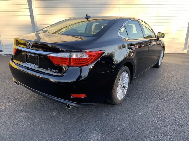 2013 Lexus Es 350 4dr Sdn, available for sale in Forestville, Maryland | Valentine Motor Company. Forestville, Maryland 2013 Lexus Es 350 4dr Sdn, available for sale in Forestville, Maryland | Valentine Motor Company. Forestville, Maryland