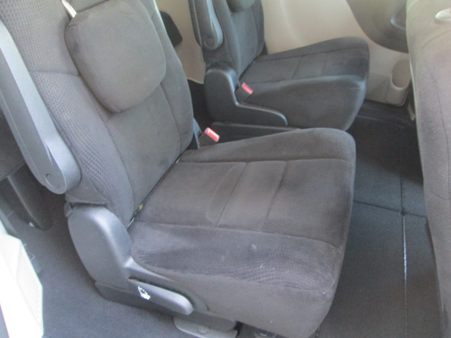2013 Dodge Grand Caravan 4dr Wgn SE, available for sale in Levittown, Pennsylvania | Levittown Auto. Levittown, Pennsylvania 2013 Dodge Grand Caravan 4dr Wgn SE, available for sale in Levittown, Pennsylvania | Levittown Auto. Levittown, Pennsylvania