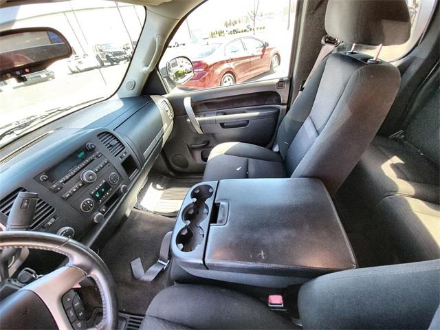 Used Chevrolet Silverado LT 2013 | Prestige Auto Superstore. Waterbury, Connecticut Used Chevrolet Silverado LT 2013 | Prestige Auto Superstore. Waterbury, Connecticut