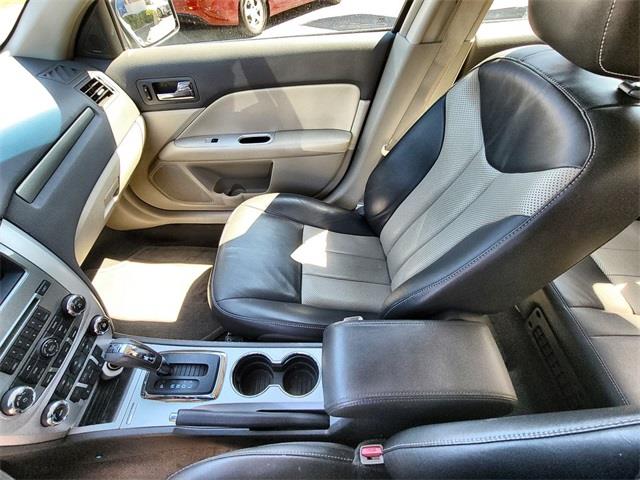 Used Mercury Milan Hybrid 2010 | Prestige Auto Cars LLC. New Britain, Connecticut Used Mercury Milan Hybrid 2010 | Prestige Auto Cars LLC. New Britain, Connecticut