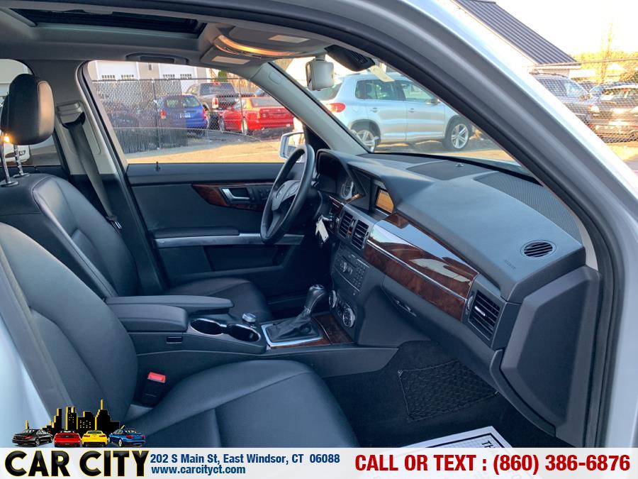 2012 Mercedes-Benz GLK-Class 4MATIC 4dr GLK350, available for sale in East Windsor, Connecticut | Car City LLC. East Windsor, Connecticut 2012 Mercedes-Benz GLK-Class 4MATIC 4dr GLK350, available for sale in East Windsor, Connecticut | Car City LLC. East Windsor, Connecticut