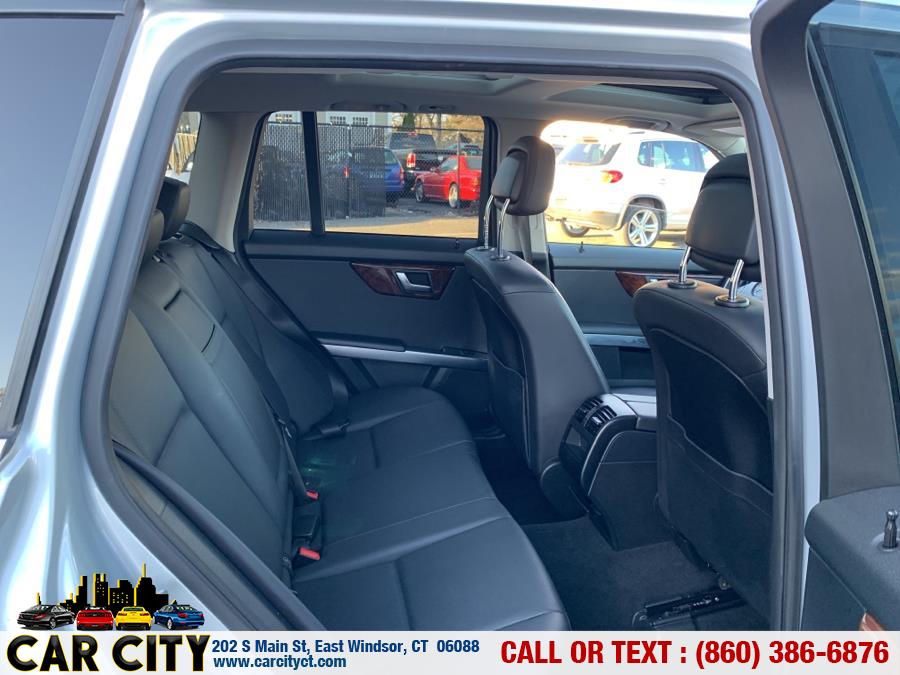 2012 Mercedes-Benz GLK-Class 4MATIC 4dr GLK350, available for sale in East Windsor, Connecticut | Car City LLC. East Windsor, Connecticut 2012 Mercedes-Benz GLK-Class 4MATIC 4dr GLK350, available for sale in East Windsor, Connecticut | Car City LLC. East Windsor, Connecticut