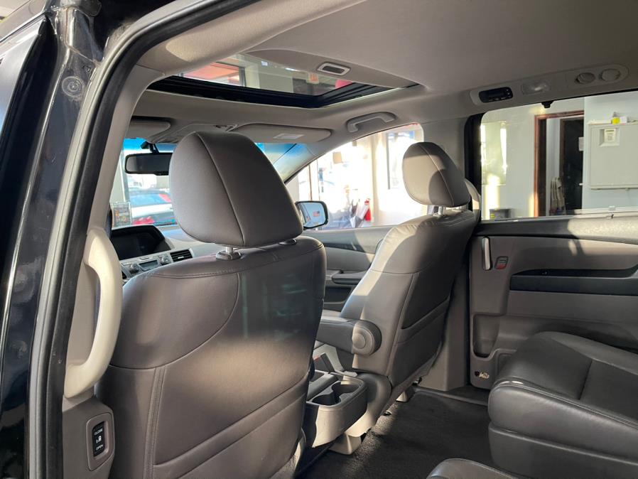 Used Honda Odyssey 5dr EX-L 2013 | 5 Towns Drive. Inwood, New York Used Honda Odyssey 5dr EX-L 2013 | 5 Towns Drive. Inwood, New York