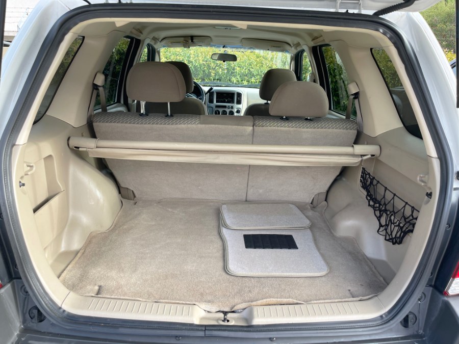 Used Ford Escape 4dr 103" WB XLT 2004 | Pacific Green Line. Stanton, California Used Ford Escape 4dr 103" WB XLT 2004 | Pacific Green Line. Stanton, California