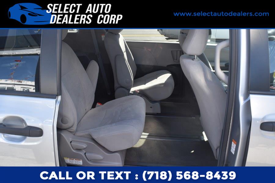 Used Toyota Sienna L FWD 7-Passenger (Natl) 2017 | Select Auto Dealers Corp. Brooklyn, New York Used Toyota Sienna L FWD 7-Passenger (Natl) 2017 | Select Auto Dealers Corp. Brooklyn, New York