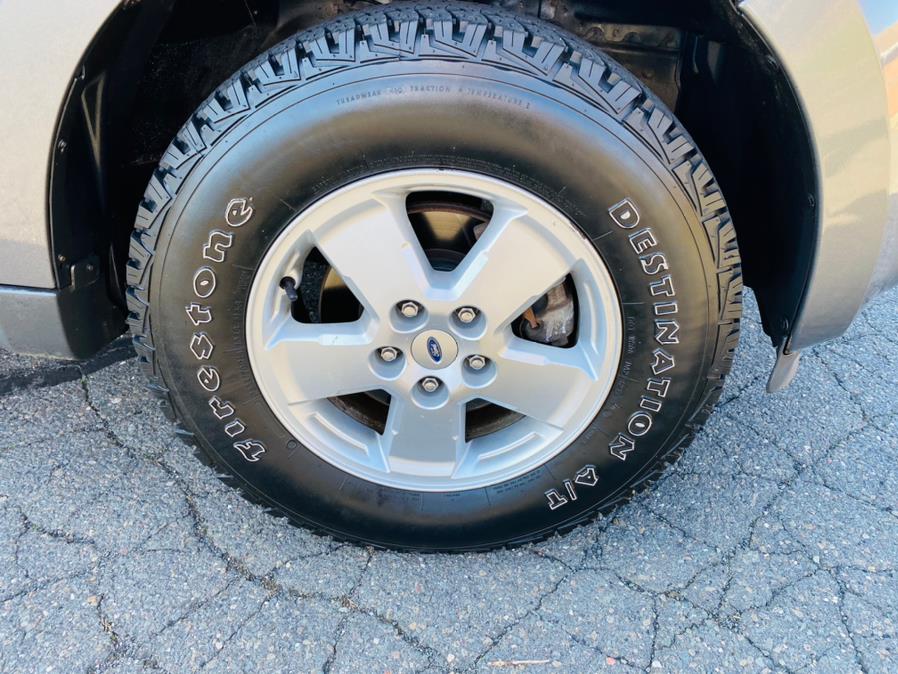 Used Ford Escape 4WD 4dr XLS 2012 | Supreme Automotive. New Britain, Connecticut Used Ford Escape 4WD 4dr XLS 2012 | Supreme Automotive. New Britain, Connecticut