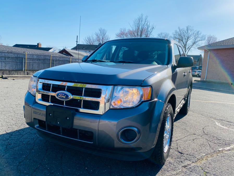 Used Ford Escape 4WD 4dr XLS 2012 | Supreme Automotive. New Britain, Connecticut Used Ford Escape 4WD 4dr XLS 2012 | Supreme Automotive. New Britain, Connecticut