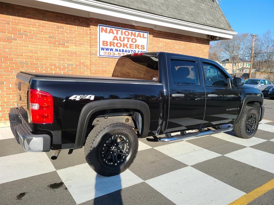 2008 Chevrolet Silverado 1500 4WD Crew Cab LT, available for sale in Waterbury, Connecticut | National Auto Brokers, Inc.. Waterbury, Connecticut 2008 Chevrolet Silverado 1500 4WD Crew Cab LT, available for sale in Waterbury, Connecticut | National Auto Brokers, Inc.. Waterbury, Connecticut