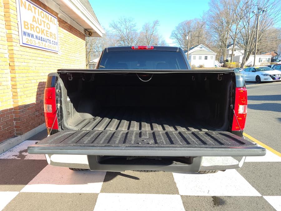 2008 Chevrolet Silverado 1500 4WD Crew Cab LT, available for sale in Waterbury, Connecticut | National Auto Brokers, Inc.. Waterbury, Connecticut 2008 Chevrolet Silverado 1500 4WD Crew Cab LT, available for sale in Waterbury, Connecticut | National Auto Brokers, Inc.. Waterbury, Connecticut