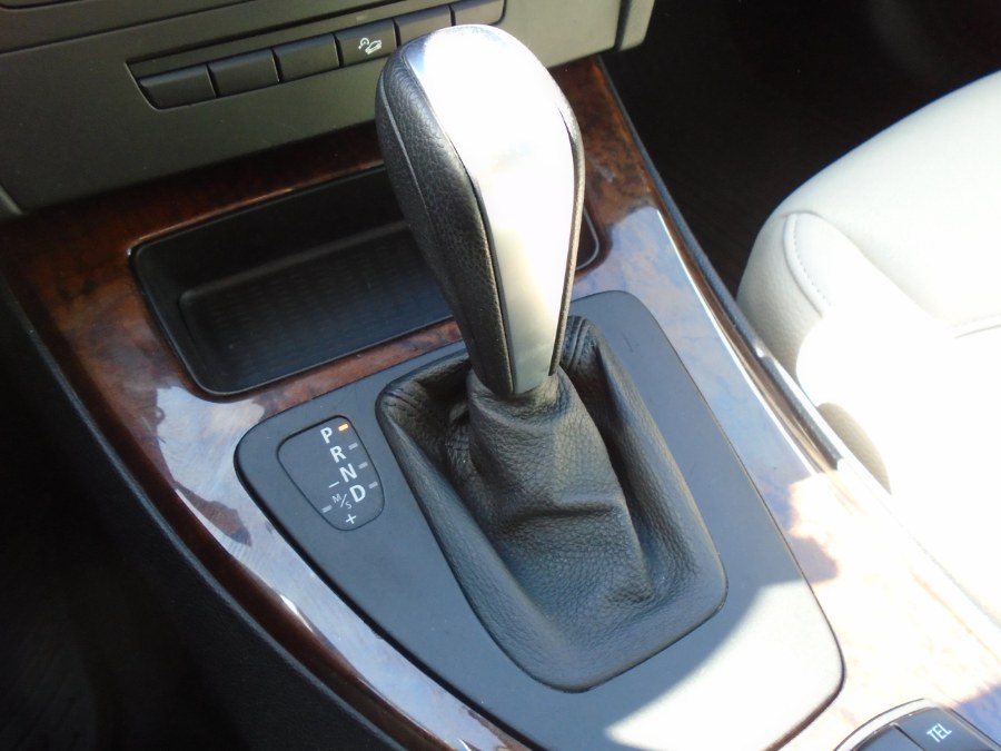 2010 BMW 3 Series 4dr Sdn 328i xDrive AWD SULEV, available for sale in Waterbury, Connecticut | Jim Juliani Motors. Waterbury, Connecticut 2010 BMW 3 Series 4dr Sdn 328i xDrive AWD SULEV, available for sale in Waterbury, Connecticut | Jim Juliani Motors. Waterbury, Connecticut