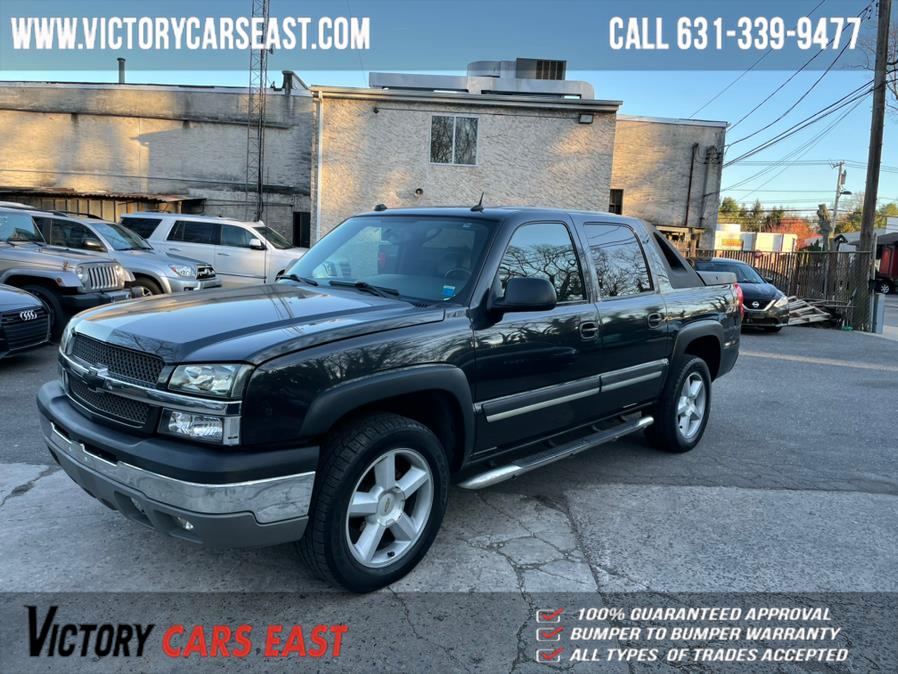 Used Chevrolet Avalanche 1500 5dr Crew Cab 130" WB 4WD Z71 2004 | Victory Cars East LLC. Huntington, New York Used Chevrolet Avalanche 1500 5dr Crew Cab 130" WB 4WD Z71 2004 | Victory Cars East LLC. Huntington, New York