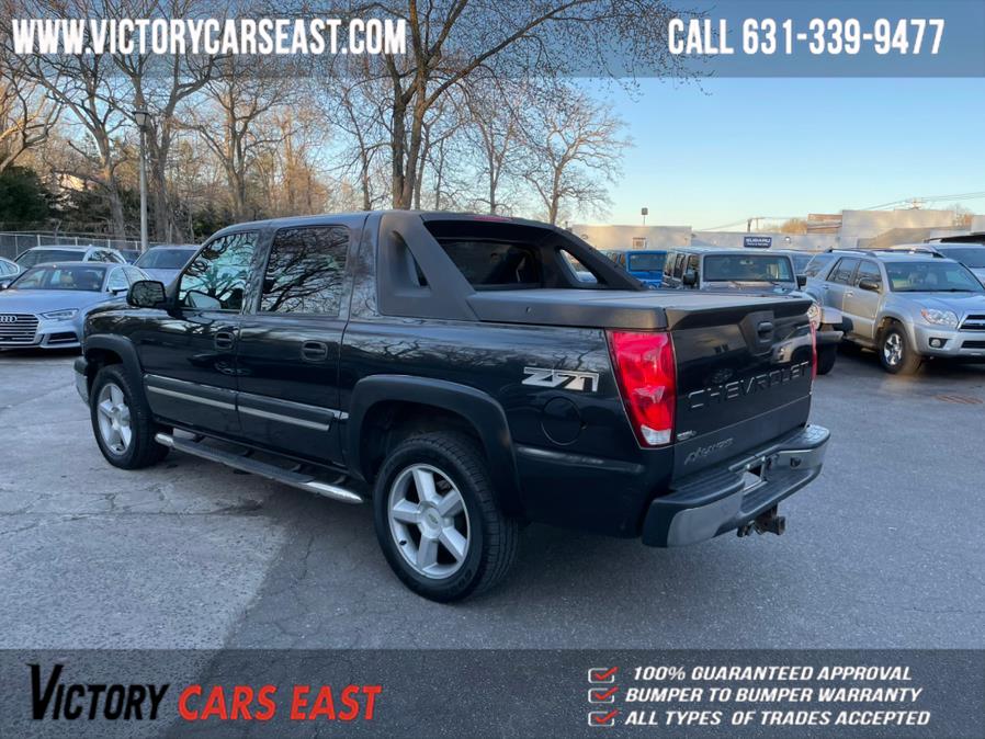 Used Chevrolet Avalanche 1500 5dr Crew Cab 130" WB 4WD Z71 2004 | Victory Cars East LLC. Huntington, New York Used Chevrolet Avalanche 1500 5dr Crew Cab 130" WB 4WD Z71 2004 | Victory Cars East LLC. Huntington, New York