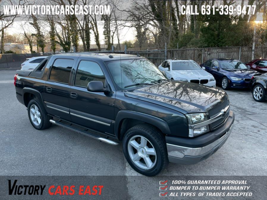 Used Chevrolet Avalanche 1500 5dr Crew Cab 130" WB 4WD Z71 2004 | Victory Cars East LLC. Huntington, New York Used Chevrolet Avalanche 1500 5dr Crew Cab 130" WB 4WD Z71 2004 | Victory Cars East LLC. Huntington, New York