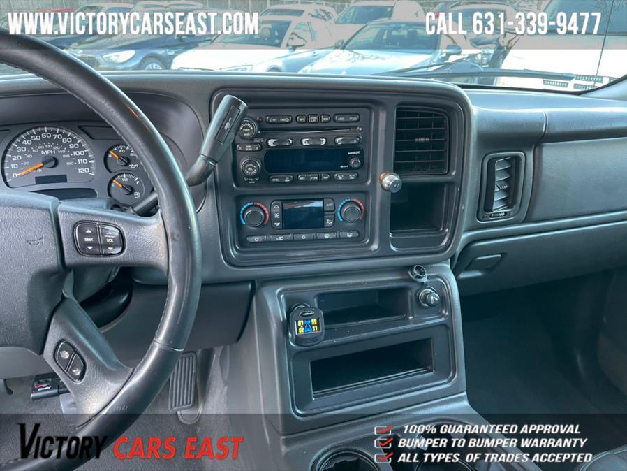 Used Chevrolet Avalanche 1500 5dr Crew Cab 130" WB 4WD Z71 2004 | Victory Cars East LLC. Huntington, New York Used Chevrolet Avalanche 1500 5dr Crew Cab 130" WB 4WD Z71 2004 | Victory Cars East LLC. Huntington, New York