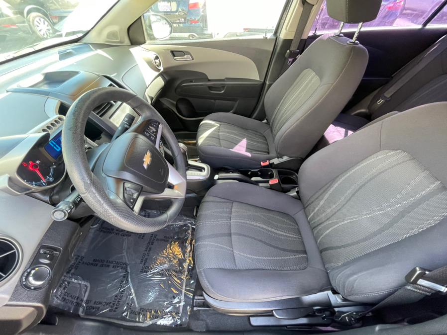 2013 Chevrolet Sonic 4dr Sdn Auto LT, available for sale in Corona, California | Green Light Auto. Corona, California 2013 Chevrolet Sonic 4dr Sdn Auto LT, available for sale in Corona, California | Green Light Auto. Corona, California