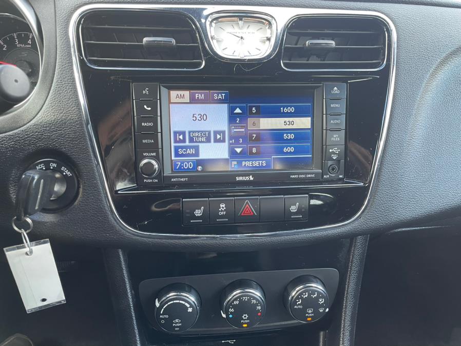 2012 Chrysler 200 4dr Sdn S, available for sale in Manchester, Connecticut | Carsonmain LLC. Manchester, Connecticut 2012 Chrysler 200 4dr Sdn S, available for sale in Manchester, Connecticut | Carsonmain LLC. Manchester, Connecticut