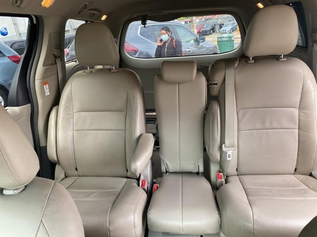 Used Toyota Sienna LE 2016 | Hillside Auto Outlet. Jamaica, New York Used Toyota Sienna LE 2016 | Hillside Auto Outlet. Jamaica, New York
