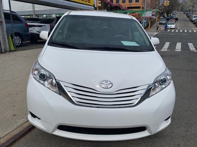 Used Toyota Sienna LE 2016 | Hillside Auto Outlet. Jamaica, New York Used Toyota Sienna LE 2016 | Hillside Auto Outlet. Jamaica, New York