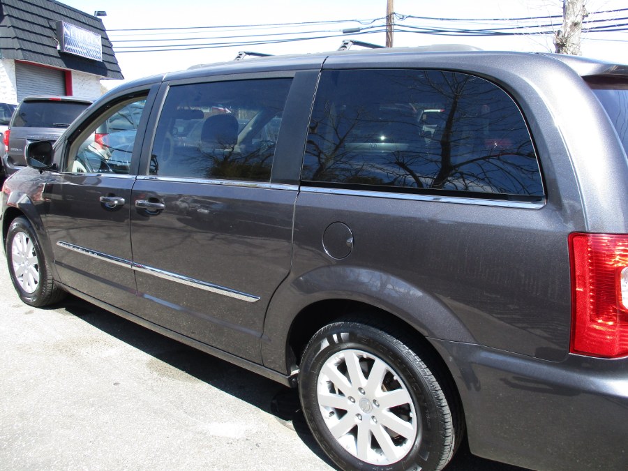 2016 Chrysler Town & Country 4dr Wgn Touring, available for sale in West Babylon, New York | New Gen Auto Group. West Babylon, New York 2016 Chrysler Town & Country 4dr Wgn Touring, available for sale in West Babylon, New York | New Gen Auto Group. West Babylon, New York