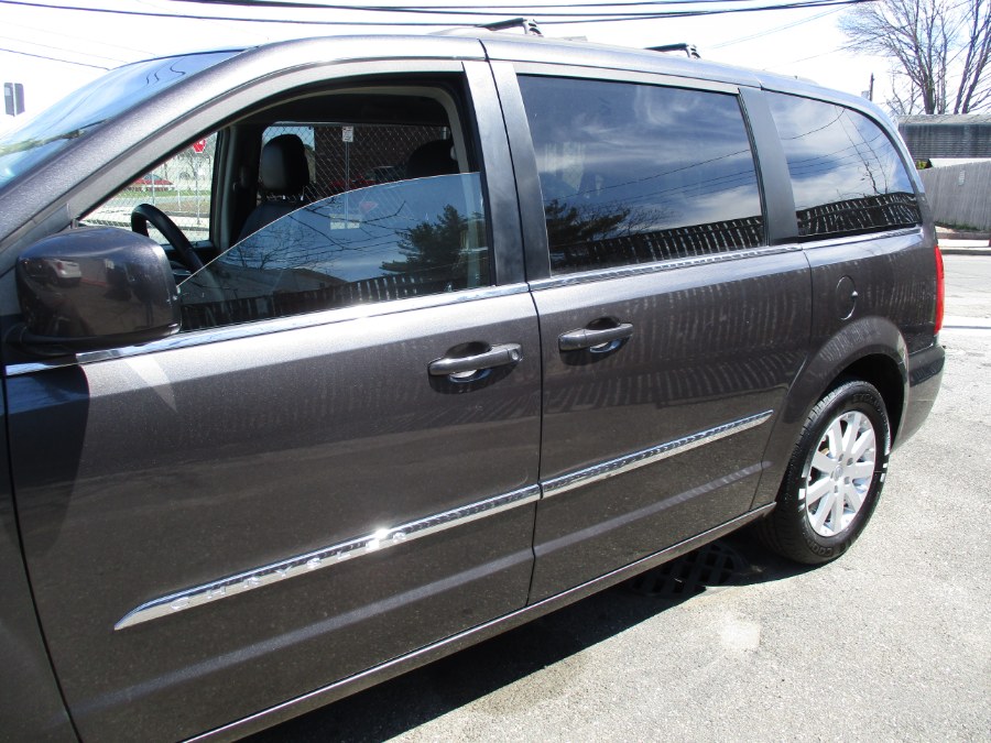 2016 Chrysler Town & Country 4dr Wgn Touring, available for sale in West Babylon, New York | New Gen Auto Group. West Babylon, New York 2016 Chrysler Town & Country 4dr Wgn Touring, available for sale in West Babylon, New York | New Gen Auto Group. West Babylon, New York