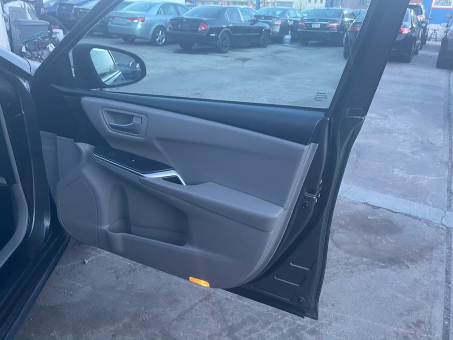Used Toyota Camry 4dr Sdn I4 Auto SE (Natl) 2015 | Brooklyn Auto Mall LLC. Brooklyn, New York Used Toyota Camry 4dr Sdn I4 Auto SE (Natl) 2015 | Brooklyn Auto Mall LLC. Brooklyn, New York
