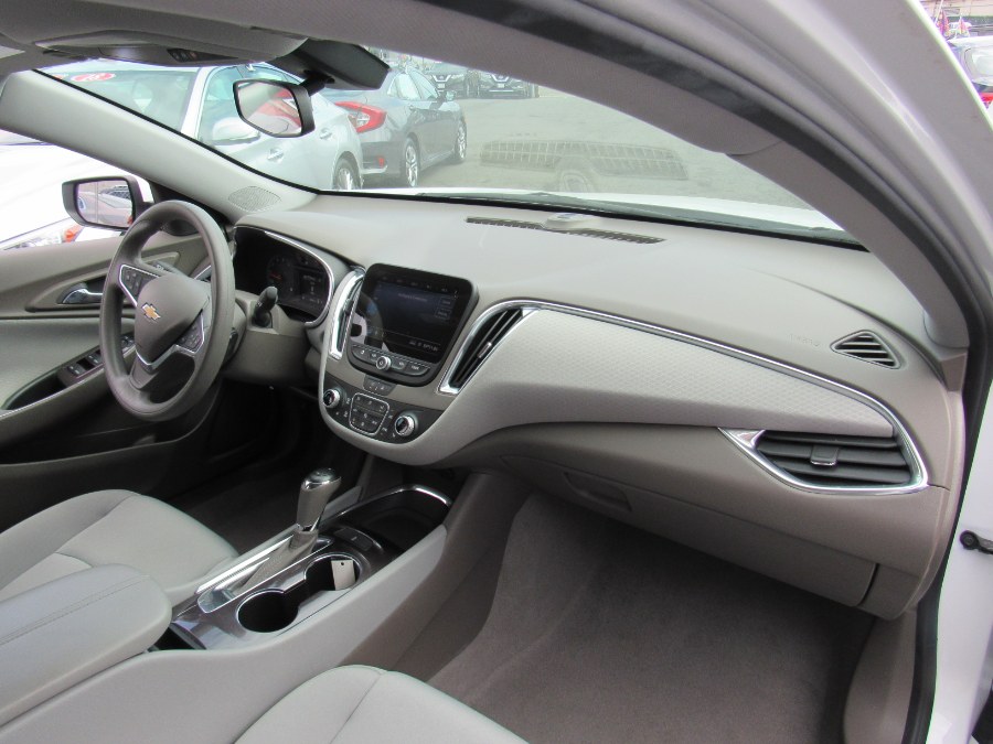 Used Chevrolet Malibu 4dr Sdn LT 2020 | NJ Used Cars Center. Irvington, New Jersey Used Chevrolet Malibu 4dr Sdn LT 2020 | NJ Used Cars Center. Irvington, New Jersey