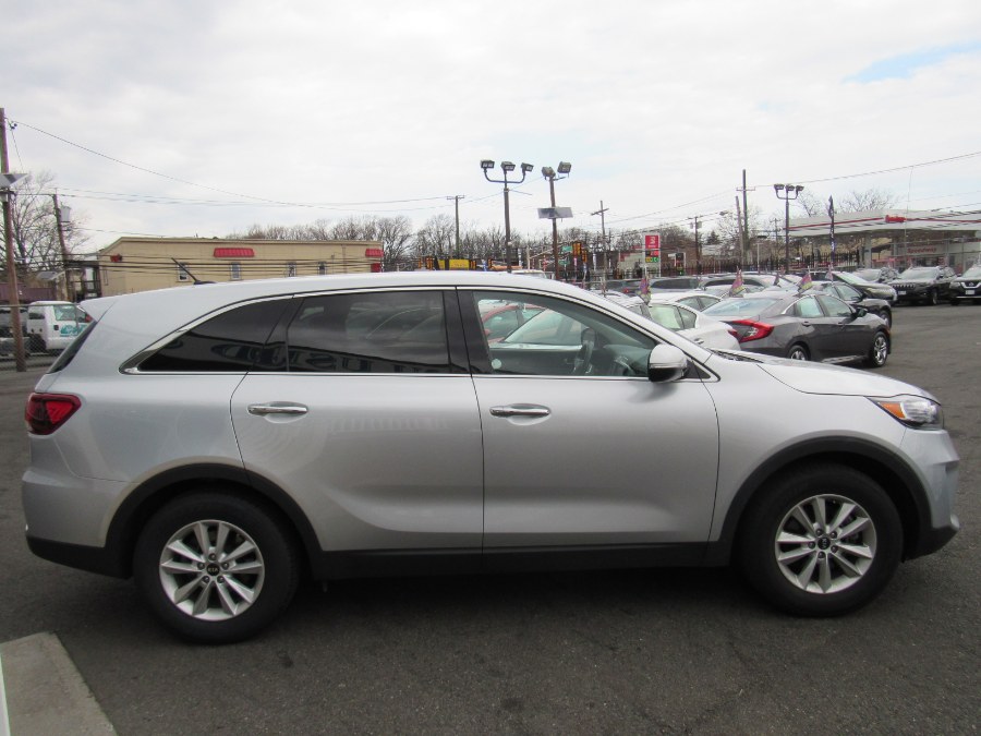 Used Kia Sorento LX V6 FWD 2020 | NJ Used Cars Center. Irvington, New Jersey Used Kia Sorento LX V6 FWD 2020 | NJ Used Cars Center. Irvington, New Jersey