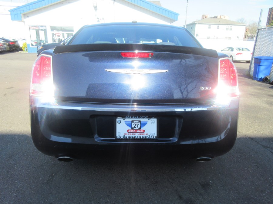 Used Chrysler 300 4dr Sdn V6 RWD 2012 | Route 27 Auto Mall. Linden, New Jersey Used Chrysler 300 4dr Sdn V6 RWD 2012 | Route 27 Auto Mall. Linden, New Jersey