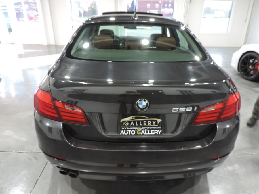 Used BMW 5 Series 4dr Sdn 528i xDrive AWD 2012 | Auto Gallery. Lodi, New Jersey Used BMW 5 Series 4dr Sdn 528i xDrive AWD 2012 | Auto Gallery. Lodi, New Jersey