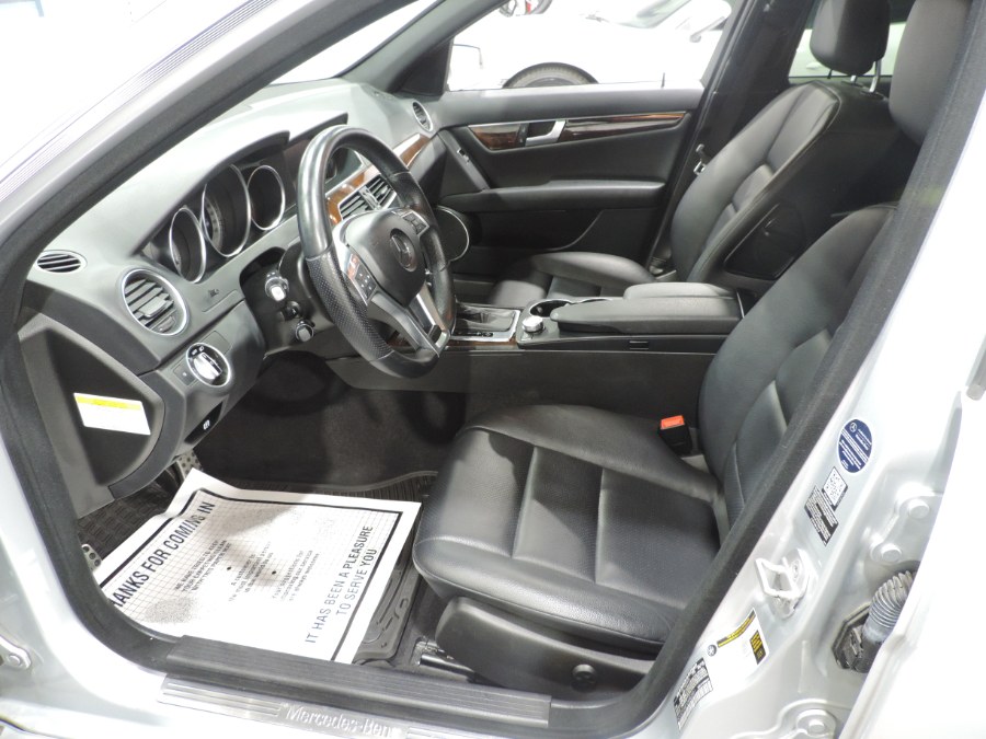 Used Mercedes-Benz C-Class 4dr Sdn C300 Sport 4MATIC 2013 | Auto Gallery. Lodi, New Jersey Used Mercedes-Benz C-Class 4dr Sdn C300 Sport 4MATIC 2013 | Auto Gallery. Lodi, New Jersey