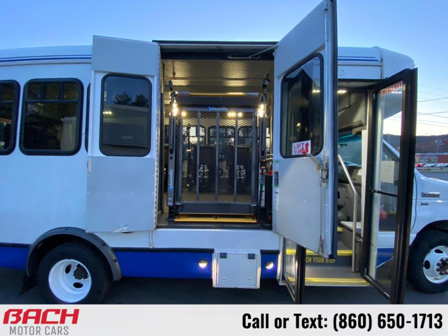 Used Ford Econoline Wagon Super duty Van 2016 | Bach Motor Cars. Canton , Connecticut Used Ford Econoline Wagon Super duty Van 2016 | Bach Motor Cars. Canton , Connecticut