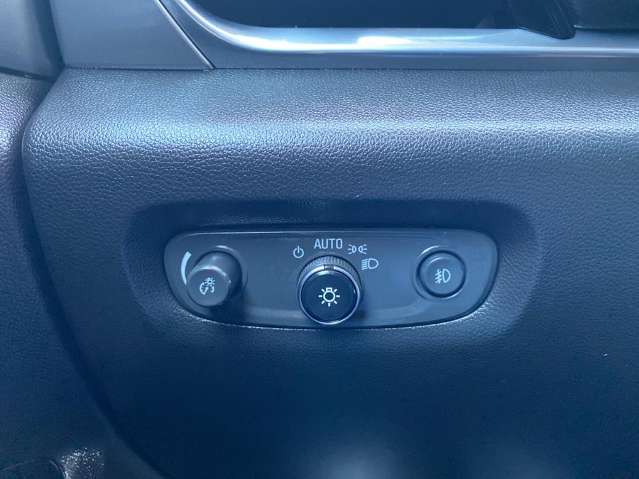 2018 Chevrolet Traverse AWD 4dr LT Cloth w/2FL, available for sale in Irvington , New Jersey | Auto Haus of Irvington Corp. Irvington , New Jersey 2018 Chevrolet Traverse AWD 4dr LT Cloth w/2FL, available for sale in Irvington , New Jersey | Auto Haus of Irvington Corp. Irvington , New Jersey
