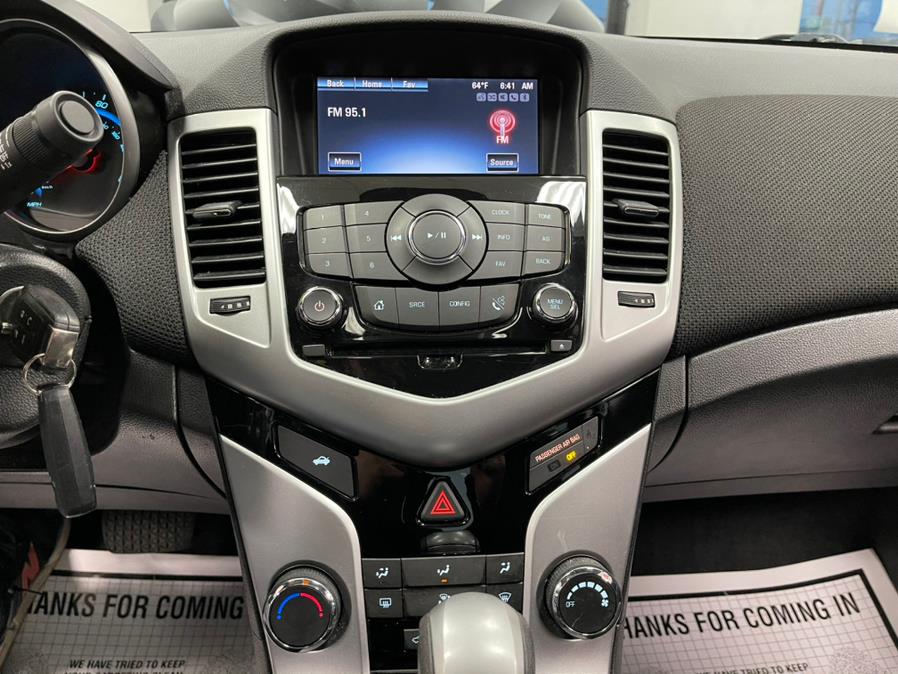 Used Chevrolet Cruze Limited 4dr Sdn Auto LT w/1LT 2016 | 5 Towns Drive. Inwood, New York Used Chevrolet Cruze Limited 4dr Sdn Auto LT w/1LT 2016 | 5 Towns Drive. Inwood, New York