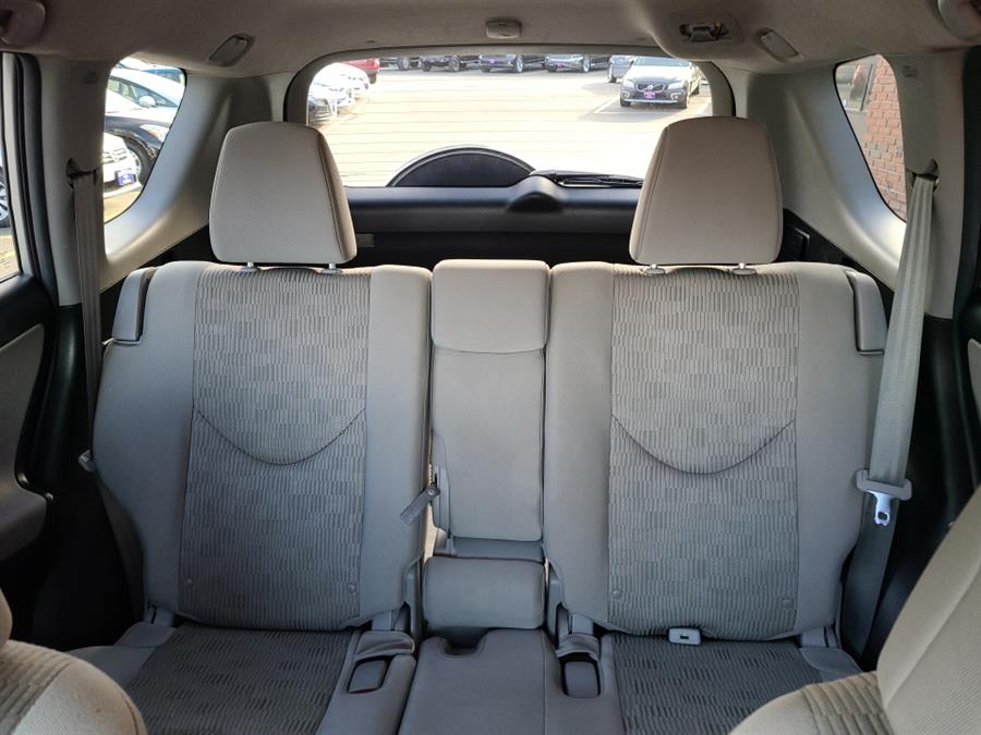 Used Toyota RAV4 4WD 4dr 2012 | National Auto Brokers, Inc.. Waterbury, Connecticut Used Toyota RAV4 4WD 4dr 2012 | National Auto Brokers, Inc.. Waterbury, Connecticut