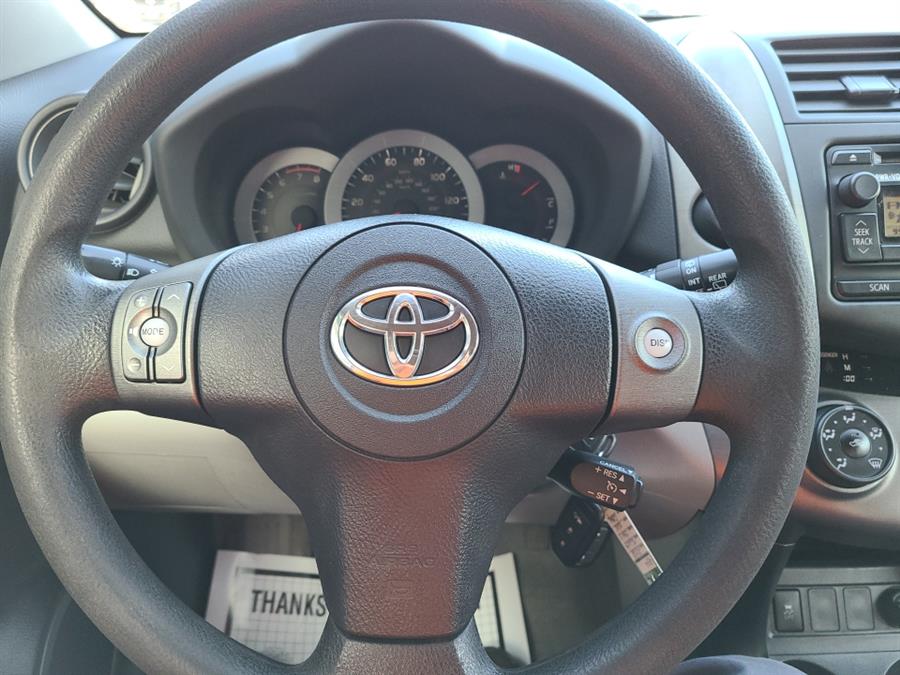 Used Toyota RAV4 4WD 4dr 2012 | National Auto Brokers, Inc.. Waterbury, Connecticut Used Toyota RAV4 4WD 4dr 2012 | National Auto Brokers, Inc.. Waterbury, Connecticut