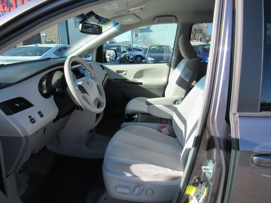 2012 Toyota Sienna LE, available for sale in Worcester, Massachusetts | Hilario's Auto Sales Inc.. Worcester, Massachusetts 2012 Toyota Sienna LE, available for sale in Worcester, Massachusetts | Hilario's Auto Sales Inc.. Worcester, Massachusetts