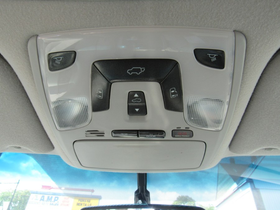 2011 Toyota Sienna XLE, available for sale in Worcester, Massachusetts | Hilario's Auto Sales Inc.. Worcester, Massachusetts 2011 Toyota Sienna XLE, available for sale in Worcester, Massachusetts | Hilario's Auto Sales Inc.. Worcester, Massachusetts
