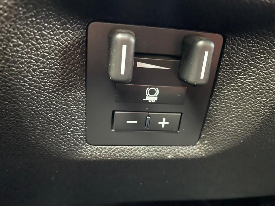 Used GMC Sierra 2500HD 4WD Ext Cab 144.2" SLE 2013 | Carsonmain LLC. Manchester, Connecticut Used GMC Sierra 2500HD 4WD Ext Cab 144.2" SLE 2013 | Carsonmain LLC. Manchester, Connecticut
