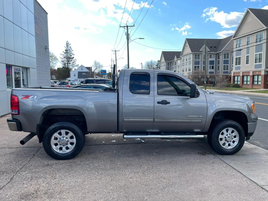 Used GMC Sierra 2500HD 4WD Ext Cab 144.2" SLE 2013 | Carsonmain LLC. Manchester, Connecticut Used GMC Sierra 2500HD 4WD Ext Cab 144.2" SLE 2013 | Carsonmain LLC. Manchester, Connecticut