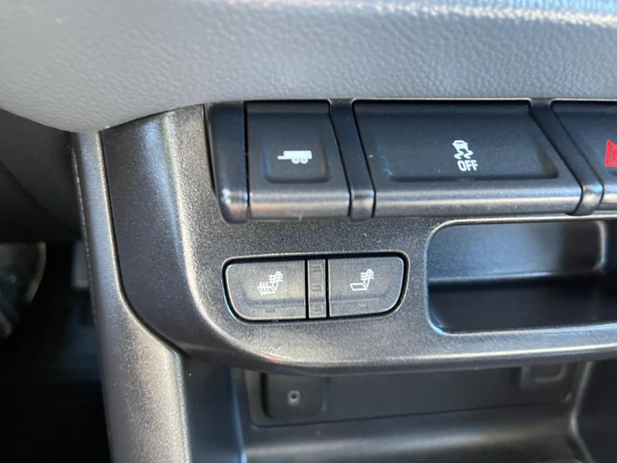 Used Chevrolet Colorado 4WD Ext Cab 128.3" Z71 2016 | Mike And Tony Auto Sales, Inc. South Windsor, Connecticut Used Chevrolet Colorado 4WD Ext Cab 128.3" Z71 2016 | Mike And Tony Auto Sales, Inc. South Windsor, Connecticut
