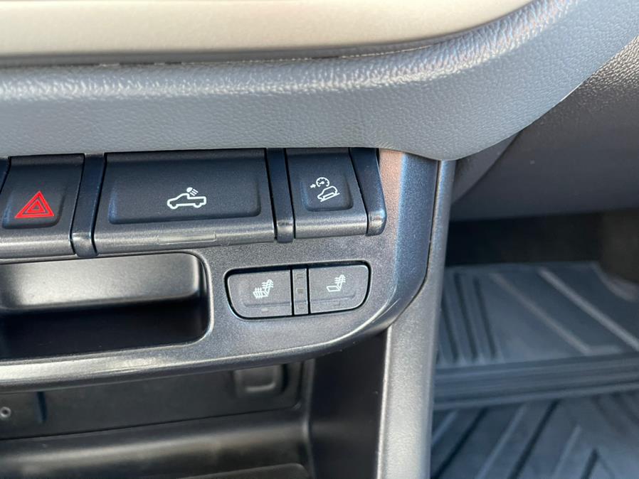 Used Chevrolet Colorado 4WD Ext Cab 128.3" Z71 2016 | Mike And Tony Auto Sales, Inc. South Windsor, Connecticut Used Chevrolet Colorado 4WD Ext Cab 128.3" Z71 2016 | Mike And Tony Auto Sales, Inc. South Windsor, Connecticut
