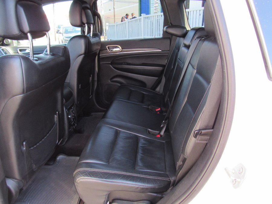 Used Jeep Grand Cherokee Limited 4x4 2017 | NJ Used Cars Center. Irvington, New Jersey Used Jeep Grand Cherokee Limited 4x4 2017 | NJ Used Cars Center. Irvington, New Jersey