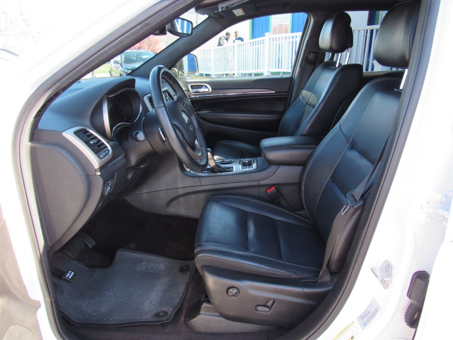 Used Jeep Grand Cherokee Limited 4x4 2017 | NJ Used Cars Center. Irvington, New Jersey Used Jeep Grand Cherokee Limited 4x4 2017 | NJ Used Cars Center. Irvington, New Jersey