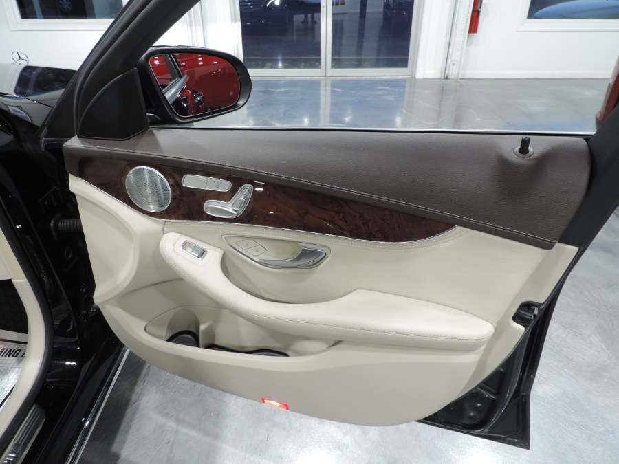 Used Mercedes-Benz C-Class 4dr Sdn C 300 Sport 4MATIC 2015 | Auto Gallery. Lodi, New Jersey Used Mercedes-Benz C-Class 4dr Sdn C 300 Sport 4MATIC 2015 | Auto Gallery. Lodi, New Jersey